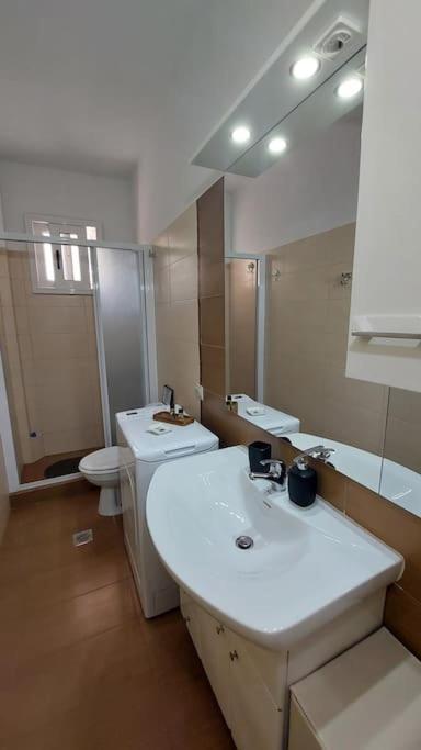 Simply Meraki Gytheian Apt With Panoramic Sea View 기티오 외부 사진